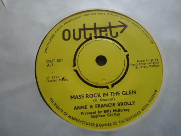 Anne And Francie Brolly - Mass Rock In The Glen