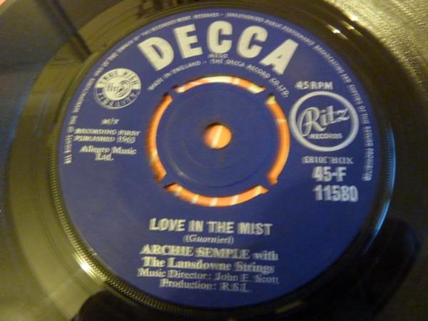 Archie Semple, The Lansdowne Strings - Love In The Mist