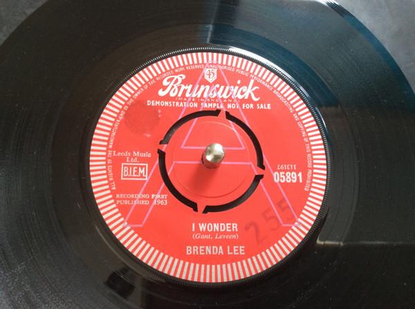 Brenda Lee - I Wonder