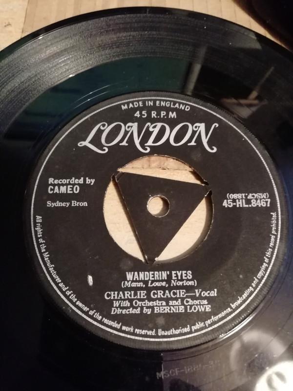 Charlie Gracie - Wanderin' Eyes