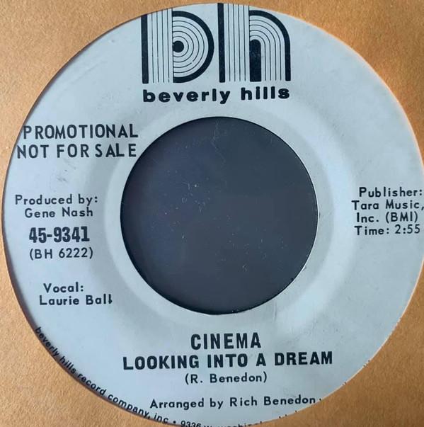 Cinema (31) - Looking Into A Dream