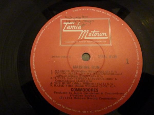 Commodores - Machine Gun