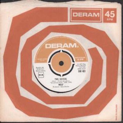 Darryl Way's Wolf - Two Sisters / Go Down