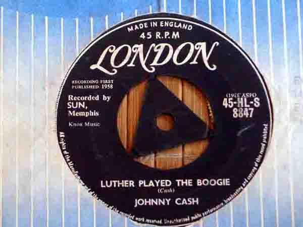 Johnny Cash - Luther Played The Boogie