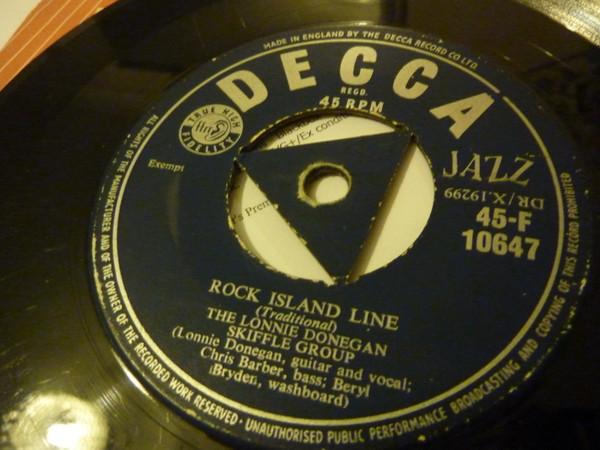 Lonnie Donegan's Skiffle Group - Rock Island Line