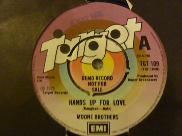 Moone Brothers - Hands Up For Love