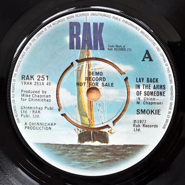 Smokie - Lay Back In The Arms Of Someone