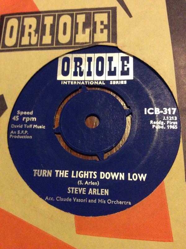 Steve Arlen - Turn The Lights Down Low