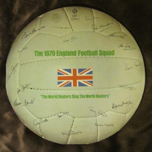 The England World Cup Squad - The World Beaters Sing The World Beaters