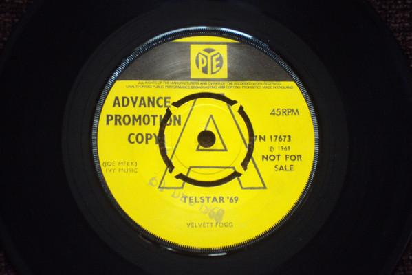 Velvett Fogg - Telstar '69 / Owed To The Dip